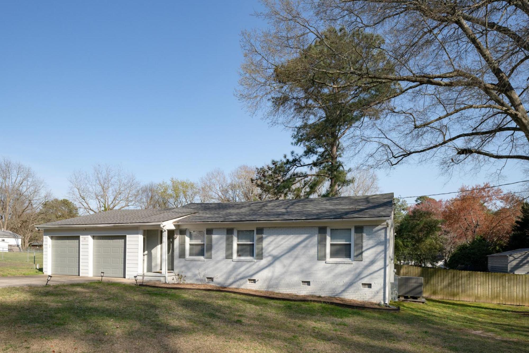 3Bed City Ranch Near Dtr Raleigh Exteriér fotografie